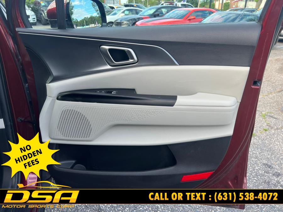2024 Kia Carnival LX FWD w/Seat Pkg, available for sale in Commack, New York | DSA Motor Sports Corp. Commack, New York 2024 Kia Carnival LX FWD w/Seat Pkg, available for sale in Commack, New York | DSA Motor Sports Corp. Commack, New York