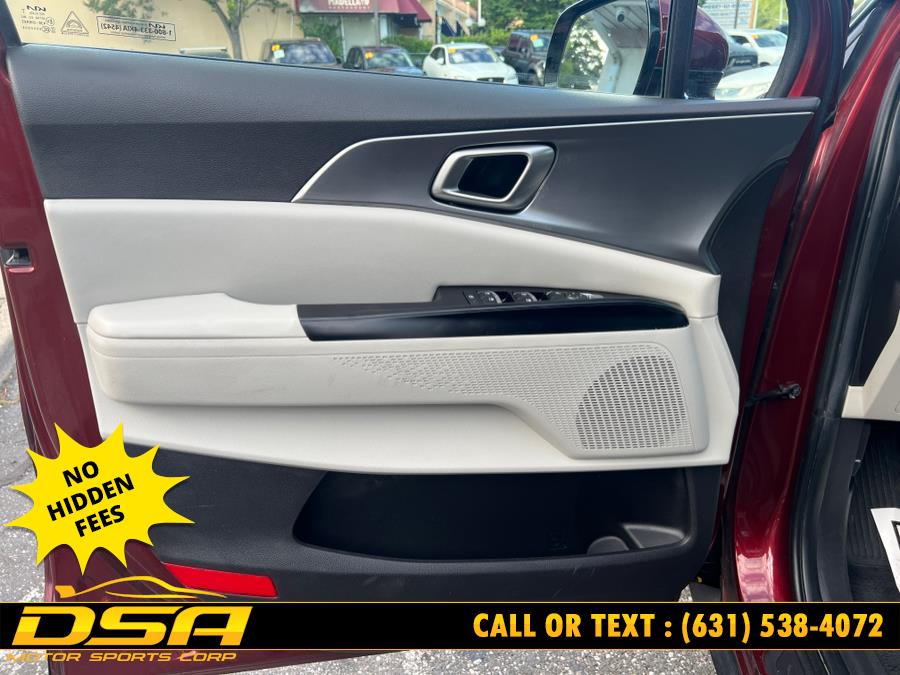 2024 Kia Carnival LX FWD w/Seat Pkg, available for sale in Commack, New York | DSA Motor Sports Corp. Commack, New York 2024 Kia Carnival LX FWD w/Seat Pkg, available for sale in Commack, New York | DSA Motor Sports Corp. Commack, New York