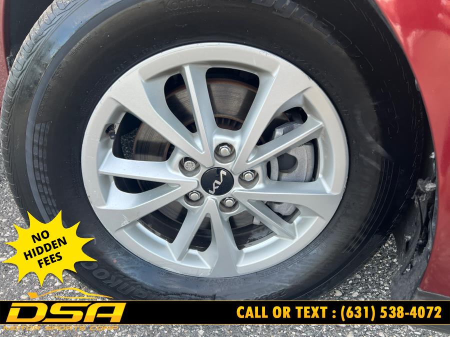 2024 Kia Carnival LX FWD w/Seat Pkg, available for sale in Commack, New York | DSA Motor Sports Corp. Commack, New York 2024 Kia Carnival LX FWD w/Seat Pkg, available for sale in Commack, New York | DSA Motor Sports Corp. Commack, New York