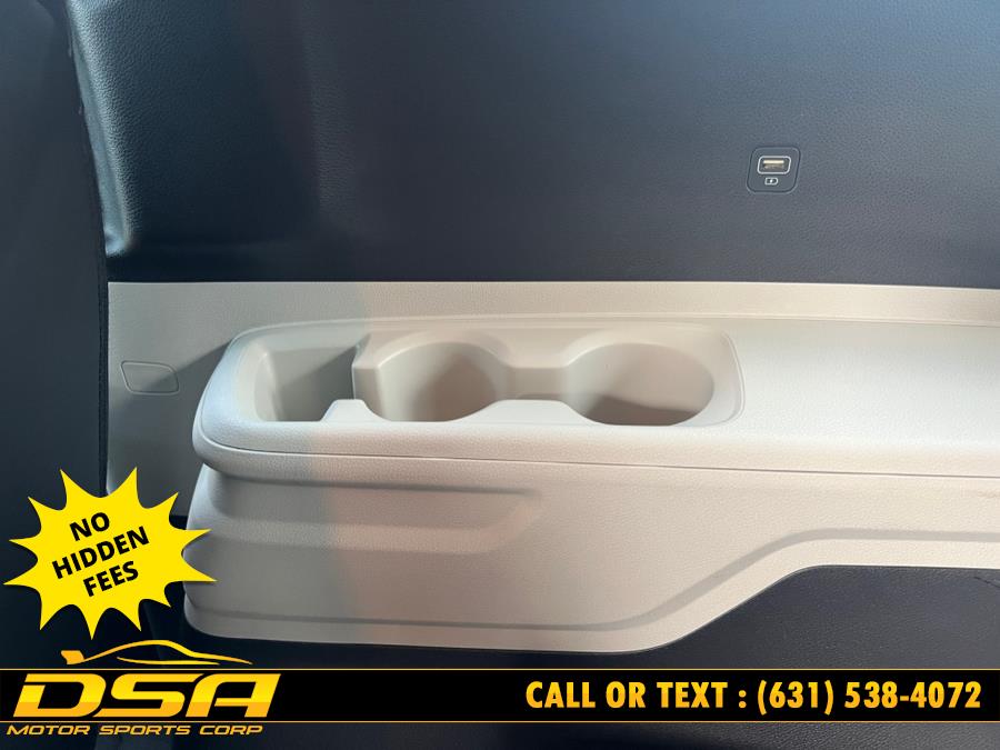 2024 Kia Carnival LX FWD w/Seat Pkg, available for sale in Commack, New York | DSA Motor Sports Corp. Commack, New York 2024 Kia Carnival LX FWD w/Seat Pkg, available for sale in Commack, New York | DSA Motor Sports Corp. Commack, New York
