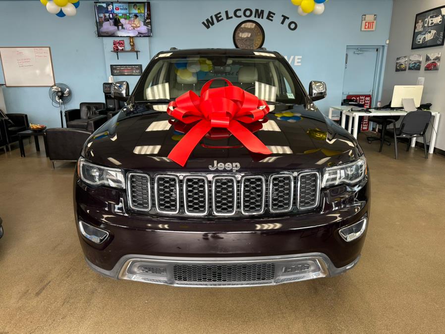 2021 Jeep Grand Cherokee Limited 4x2, available for sale in Inwood, New York | 5 Towns Drive. Inwood, New York 2021 Jeep Grand Cherokee Limited 4x2, available for sale in Inwood, New York | 5 Towns Drive. Inwood, New York