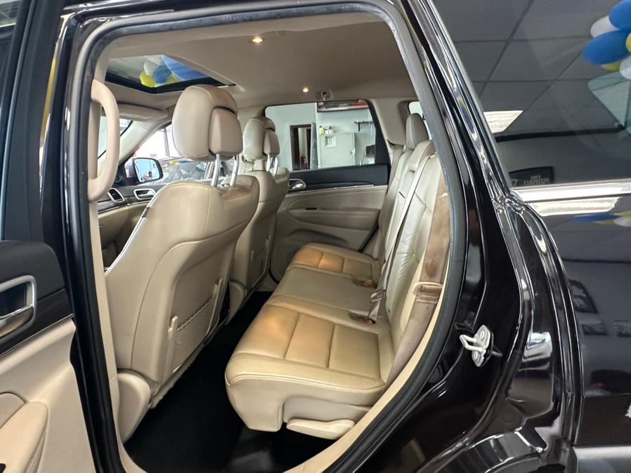 2021 Jeep Grand Cherokee Limited 4x2, available for sale in Inwood, New York | 5 Towns Drive. Inwood, New York 2021 Jeep Grand Cherokee Limited 4x2, available for sale in Inwood, New York | 5 Towns Drive. Inwood, New York