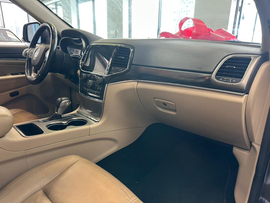 2021 Jeep Grand Cherokee Limited 4x2, available for sale in Inwood, New York | 5 Towns Drive. Inwood, New York 2021 Jeep Grand Cherokee Limited 4x2, available for sale in Inwood, New York | 5 Towns Drive. Inwood, New York