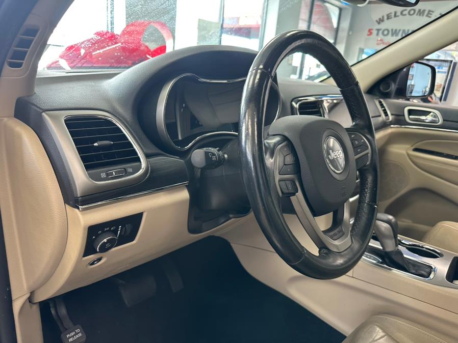2021 Jeep Grand Cherokee Limited 4x2, available for sale in Inwood, New York | 5 Towns Drive. Inwood, New York 2021 Jeep Grand Cherokee Limited 4x2, available for sale in Inwood, New York | 5 Towns Drive. Inwood, New York