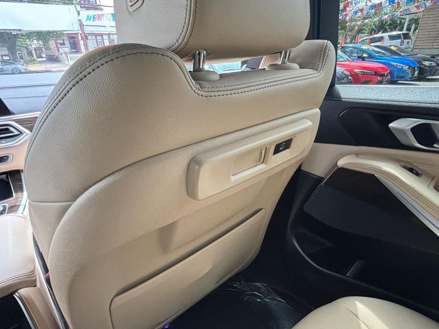 2021 BMW X5 xDrive40i Sports Activity Vehicle, available for sale in Newark, New Jersey | Champion Auto Sales. Newark, New Jersey 2021 BMW X5 xDrive40i Sports Activity Vehicle, available for sale in Newark, New Jersey | Champion Auto Sales. Newark, New Jersey