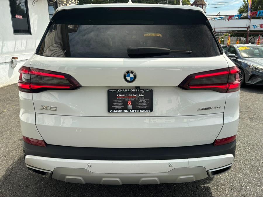 2021 BMW X5 xDrive40i Sports Activity Vehicle, available for sale in Newark, New Jersey | Champion Auto Sales. Newark, New Jersey 2021 BMW X5 xDrive40i Sports Activity Vehicle, available for sale in Newark, New Jersey | Champion Auto Sales. Newark, New Jersey