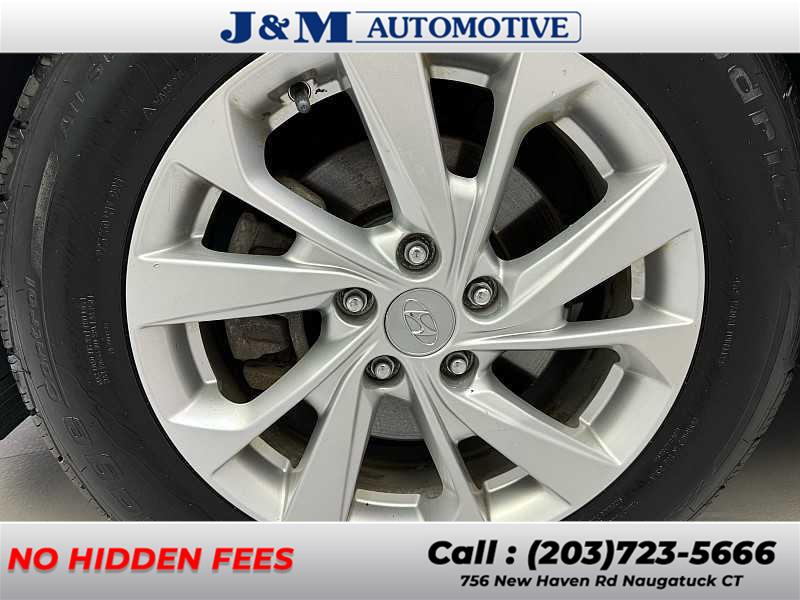 2021 Hyundai Tucson Value, available for sale in Naugatuck, Connecticut | J&M Automotive Sls&Svc LLC. Naugatuck, Connecticut 2021 Hyundai Tucson Value, available for sale in Naugatuck, Connecticut | J&M Automotive Sls&Svc LLC. Naugatuck, Connecticut