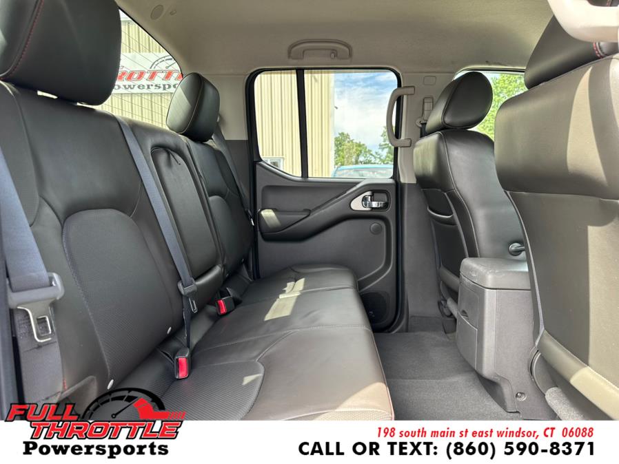 2009 Nissan Frontier 4WD Crew Cab SWB Auto SE, available for sale in East Windsor, Connecticut | Full Throttle Power Sports LLC. East Windsor, Connecticut 2009 Nissan Frontier 4WD Crew Cab SWB Auto SE, available for sale in East Windsor, Connecticut | Full Throttle Power Sports LLC. East Windsor, Connecticut