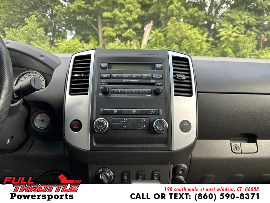 2009 Nissan Frontier 4WD Crew Cab SWB Auto SE, available for sale in East Windsor, Connecticut | Full Throttle Power Sports LLC. East Windsor, Connecticut 2009 Nissan Frontier 4WD Crew Cab SWB Auto SE, available for sale in East Windsor, Connecticut | Full Throttle Power Sports LLC. East Windsor, Connecticut