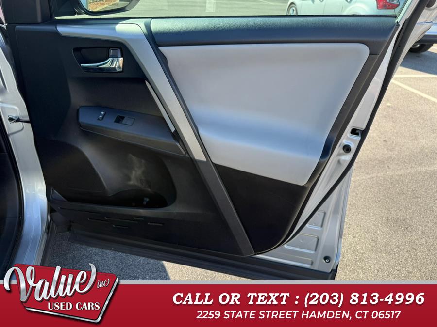 2017 Toyota RAV4 XLE FWD (Natl), available for sale in Hamden, Connecticut | Value, Inc.. Hamden, Connecticut 2017 Toyota RAV4 XLE FWD (Natl), available for sale in Hamden, Connecticut | Value, Inc.. Hamden, Connecticut