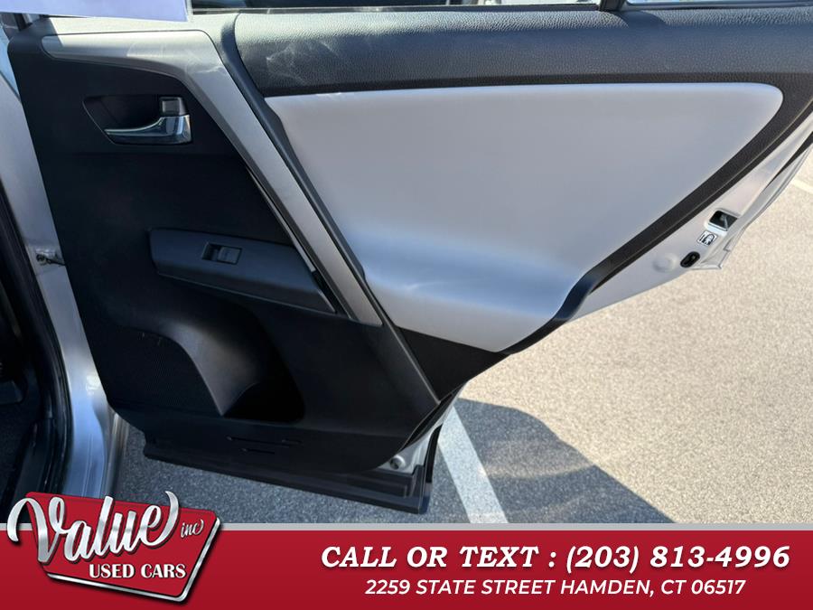 2017 Toyota RAV4 XLE FWD (Natl), available for sale in Hamden, Connecticut | Value, Inc.. Hamden, Connecticut 2017 Toyota RAV4 XLE FWD (Natl), available for sale in Hamden, Connecticut | Value, Inc.. Hamden, Connecticut
