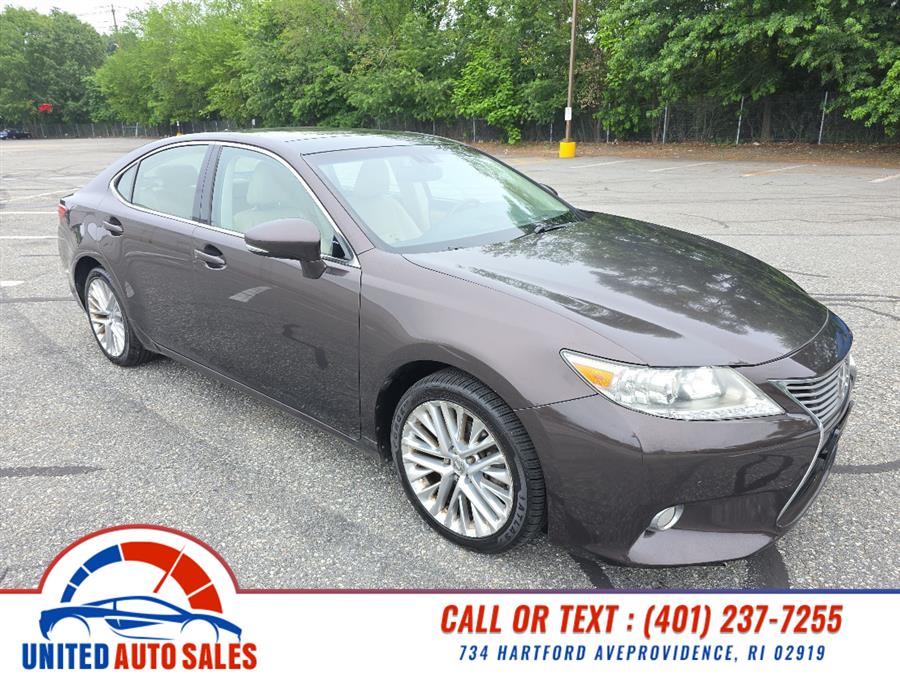 2013 Lexus ES 350 4dr Sdn, available for sale in Providence, Rhode Island | United Auto Sales Inc. Providence, Rhode Island 2013 Lexus ES 350 4dr Sdn, available for sale in Providence, Rhode Island | United Auto Sales Inc. Providence, Rhode Island