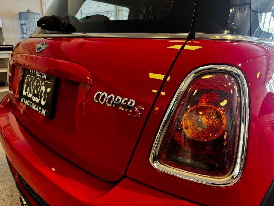 2010 Mini Hardtop Cooper S Hatchback 2D, available for sale in Santa Ana, California | K&T Motor LLC. Santa Ana, California 2010 Mini Hardtop Cooper S Hatchback 2D, available for sale in Santa Ana, California | K&T Motor LLC. Santa Ana, California