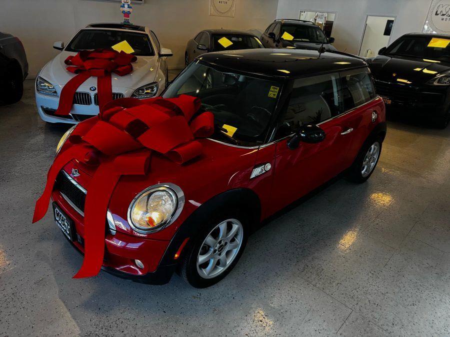 2010 Mini Hardtop Cooper S Hatchback 2D, available for sale in Santa Ana, California | K&T Motor LLC. Santa Ana, California 2010 Mini Hardtop Cooper S Hatchback 2D, available for sale in Santa Ana, California | K&T Motor LLC. Santa Ana, California
