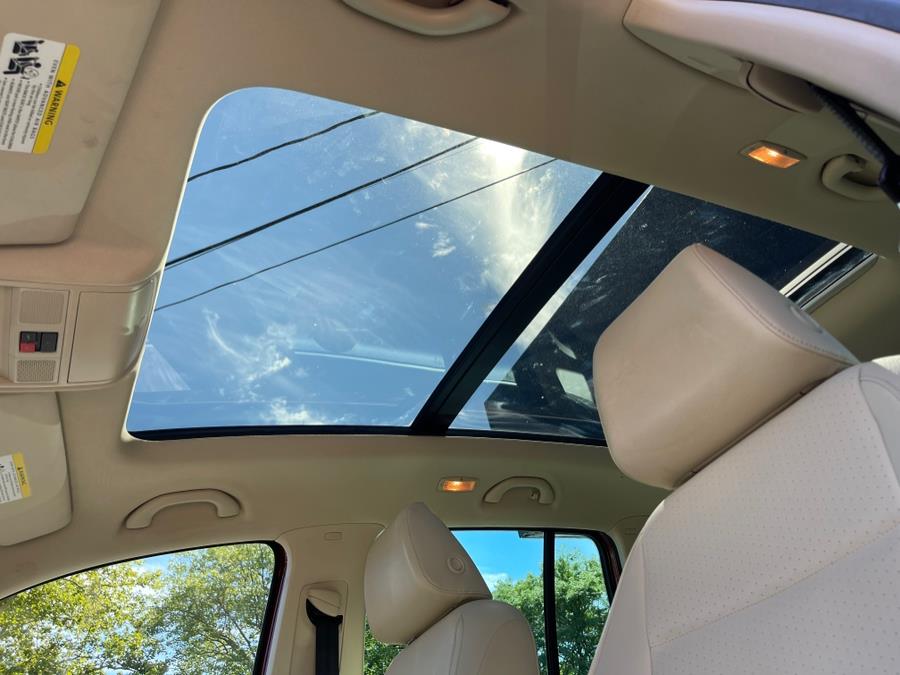 2016 Volkswagen Tiguan 4MOTION 4dr Auto SE, available for sale in Bloomfield, Connecticut | AXA Car Sales and Repair LLC. Bloomfield, Connecticut 2016 Volkswagen Tiguan 4MOTION 4dr Auto SE, available for sale in Bloomfield, Connecticut | AXA Car Sales and Repair LLC. Bloomfield, Connecticut