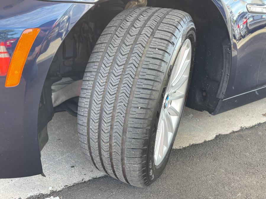 2013 BMW 5 Series 4dr Sdn 535i xDrive AWD, available for sale in Bloomfield, Connecticut | AXA Car Sales and Repair LLC. Bloomfield, Connecticut 2013 BMW 5 Series 4dr Sdn 535i xDrive AWD, available for sale in Bloomfield, Connecticut | AXA Car Sales and Repair LLC. Bloomfield, Connecticut