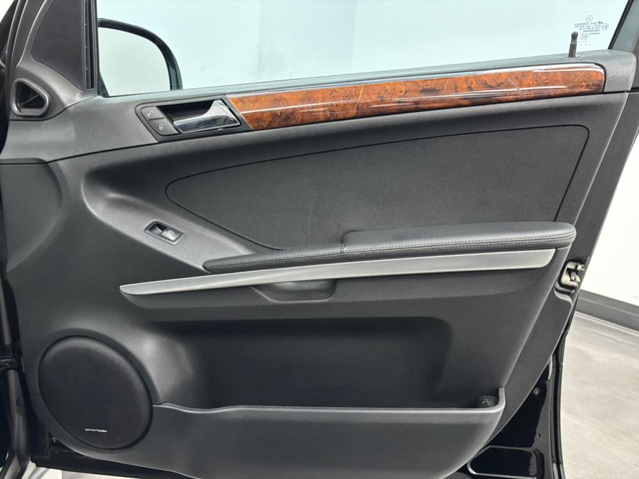 2008 Mercedes-Benz M-Class 4MATIC 4dr 5.5L, available for sale in Elizabeth, New Jersey | Dream Auto Group. Elizabeth, New Jersey 2008 Mercedes-Benz M-Class 4MATIC 4dr 5.5L, available for sale in Elizabeth, New Jersey | Dream Auto Group. Elizabeth, New Jersey
