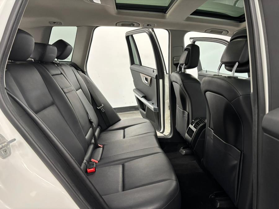 2013 Mercedes-Benz GLK-Class 4MATIC 4dr GLK350, available for sale in Elizabeth, New Jersey | Dream Auto Group. Elizabeth, New Jersey 2013 Mercedes-Benz GLK-Class 4MATIC 4dr GLK350, available for sale in Elizabeth, New Jersey | Dream Auto Group. Elizabeth, New Jersey
