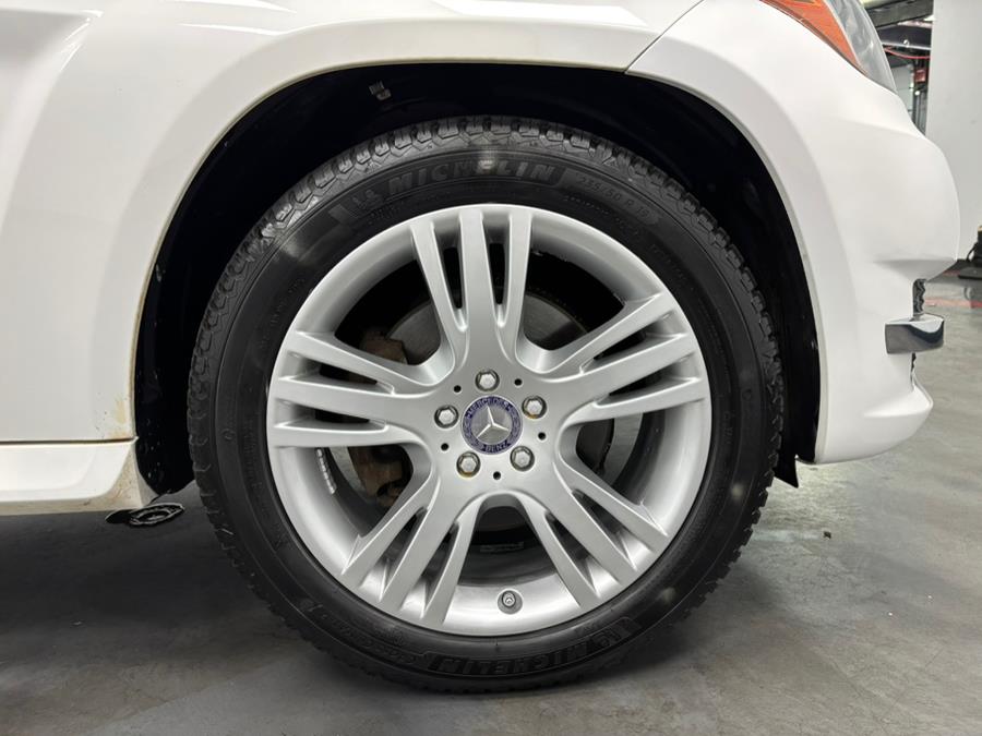 2013 Mercedes-Benz GLK-Class 4MATIC 4dr GLK350, available for sale in Elizabeth, New Jersey | Dream Auto Group. Elizabeth, New Jersey 2013 Mercedes-Benz GLK-Class 4MATIC 4dr GLK350, available for sale in Elizabeth, New Jersey | Dream Auto Group. Elizabeth, New Jersey