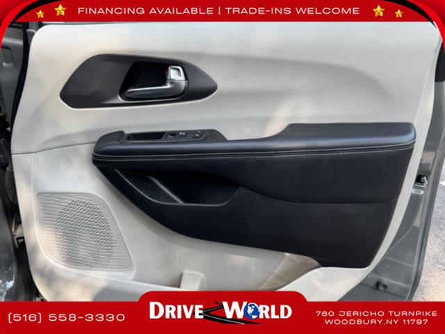 2022 Chrysler Pacifica Touring L, available for sale in Woodbury, New York | Drive World. Woodbury, New York 2022 Chrysler Pacifica Touring L, available for sale in Woodbury, New York | Drive World. Woodbury, New York