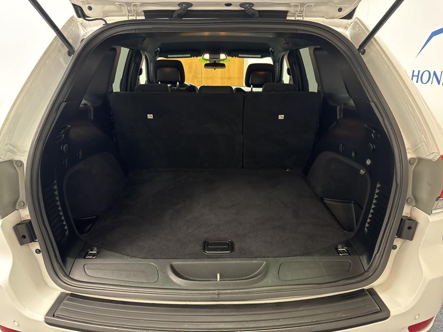 2018 Jeep Grand Cherokee Altitude 4x4 *Ltd Avail*, available for sale in Plainville, Connecticut | New England Auto Sales LLC. Plainville, Connecticut 2018 Jeep Grand Cherokee Altitude 4x4 *Ltd Avail*, available for sale in Plainville, Connecticut | New England Auto Sales LLC. Plainville, Connecticut