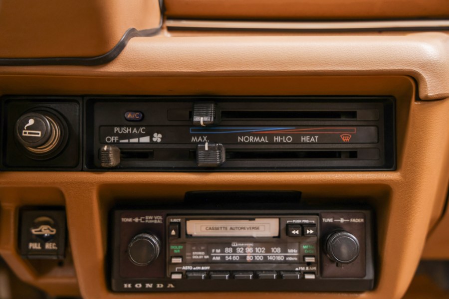 1981 Honda Civic 2dr Hatchback 1500 DX Auto, available for sale in North Salem, New York | Meccanic Shop North Inc. North Salem, New York 1981 Honda Civic 2dr Hatchback 1500 DX Auto, available for sale in North Salem, New York | Meccanic Shop North Inc. North Salem, New York