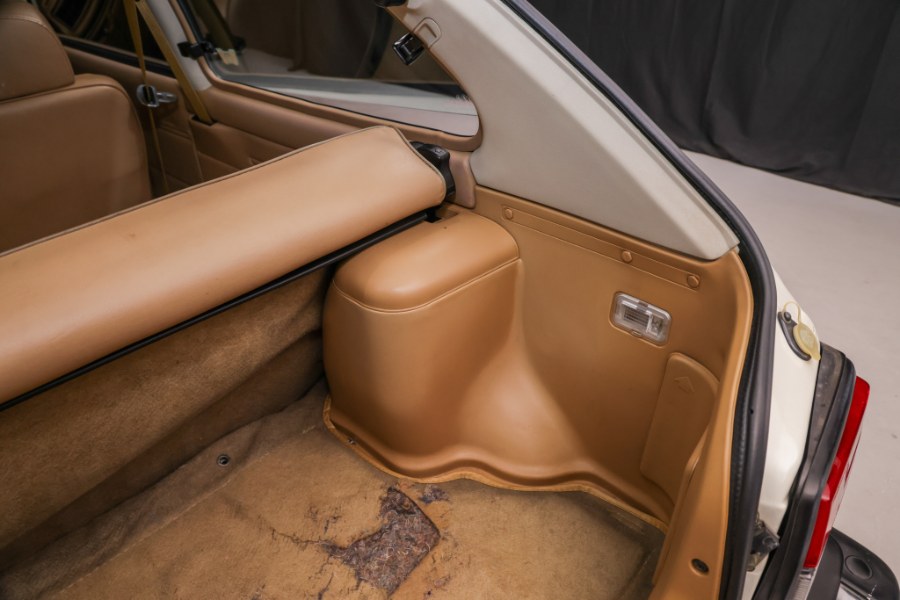1981 Honda Civic 2dr Hatchback 1500 DX Auto, available for sale in North Salem, New York | Meccanic Shop North Inc. North Salem, New York 1981 Honda Civic 2dr Hatchback 1500 DX Auto, available for sale in North Salem, New York | Meccanic Shop North Inc. North Salem, New York
