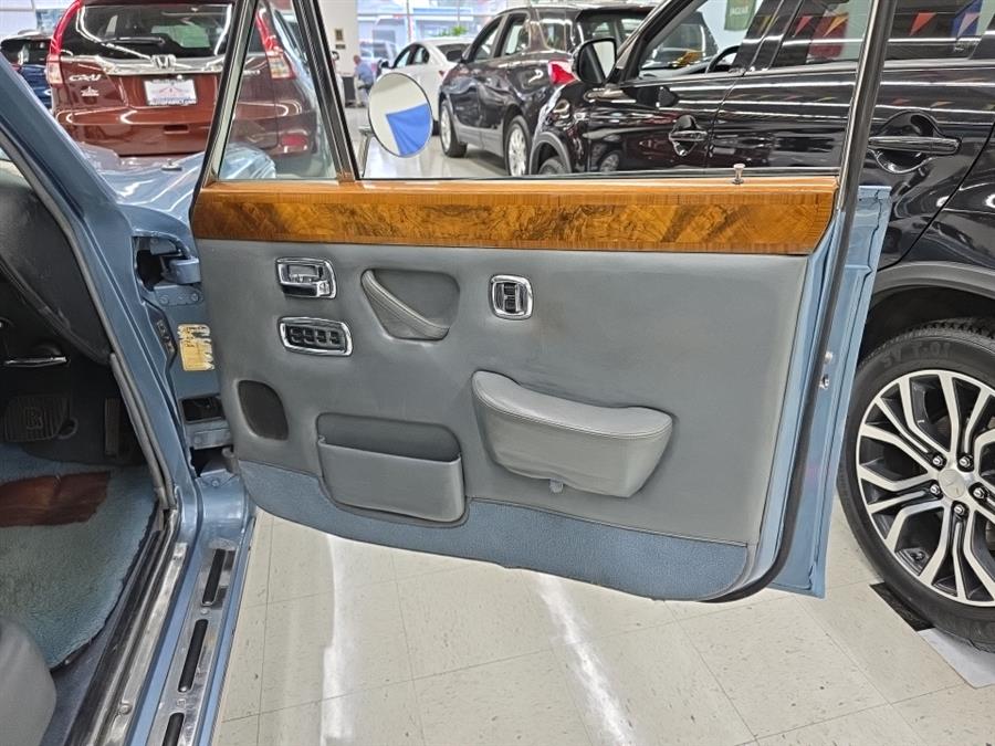 1972 Rolls Royce Silver Shadow Sedan, available for sale in West Haven, Connecticut | Auto Fair Inc.. West Haven, Connecticut 1972 Rolls Royce Silver Shadow Sedan, available for sale in West Haven, Connecticut | Auto Fair Inc.. West Haven, Connecticut