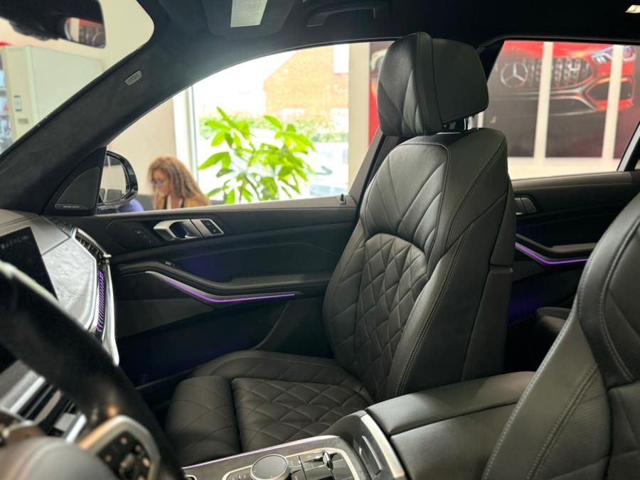 2023 BMW X7 xDrive40i Sports Activity Vehicle, available for sale in Franklin Square, New York | Luxury Motor Club. Franklin Square, New York 2023 BMW X7 xDrive40i Sports Activity Vehicle, available for sale in Franklin Square, New York | Luxury Motor Club. Franklin Square, New York