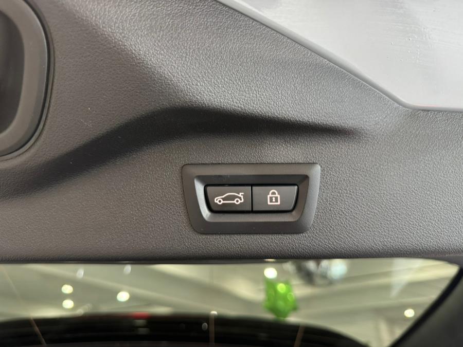 2023 BMW X7 xDrive40i Sports Activity Vehicle, available for sale in Franklin Square, New York | Luxury Motor Club. Franklin Square, New York 2023 BMW X7 xDrive40i Sports Activity Vehicle, available for sale in Franklin Square, New York | Luxury Motor Club. Franklin Square, New York