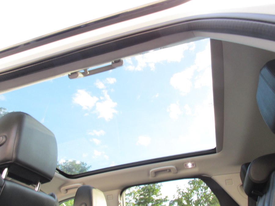2021 Land Rover Discovery Sport S 4WD, available for sale in Massapequa, New York | South Shore Auto Brokers & Sales. Massapequa, New York 2021 Land Rover Discovery Sport S 4WD, available for sale in Massapequa, New York | South Shore Auto Brokers & Sales. Massapequa, New York
