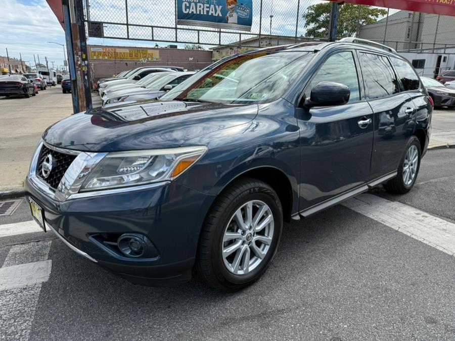 2014 Nissan Pathfinder 4WD 4dr SV, available for sale in Brooklyn, New York | Worlds Best Auto Inc. Brooklyn, New York 2014 Nissan Pathfinder 4WD 4dr SV, available for sale in Brooklyn, New York | Worlds Best Auto Inc. Brooklyn, New York