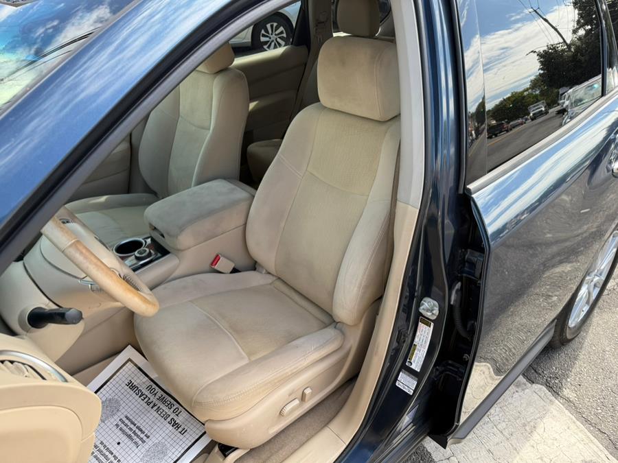 2014 Nissan Pathfinder 4WD 4dr SV, available for sale in Brooklyn, New York | Worlds Best Auto Inc. Brooklyn, New York 2014 Nissan Pathfinder 4WD 4dr SV, available for sale in Brooklyn, New York | Worlds Best Auto Inc. Brooklyn, New York