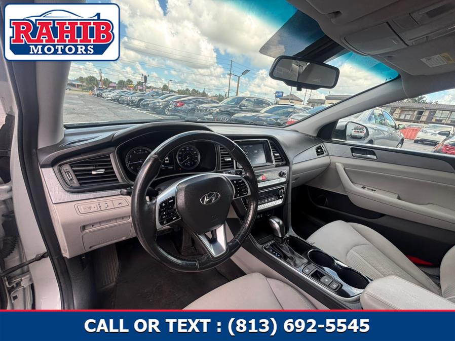 2019 Hyundai Sonata SEL 2.4L, available for sale in Orlando, Florida | RAHIB INC. Orlando, Florida 2019 Hyundai Sonata SEL 2.4L, available for sale in Orlando, Florida | RAHIB INC. Orlando, Florida