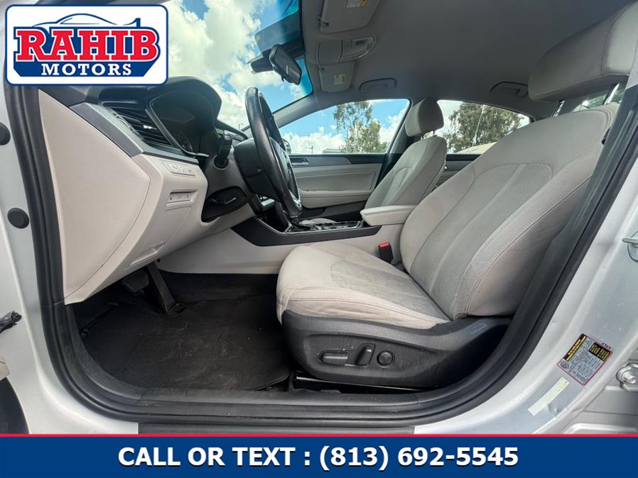 2019 Hyundai Sonata SEL 2.4L, available for sale in Orlando, Florida | RAHIB INC. Orlando, Florida 2019 Hyundai Sonata SEL 2.4L, available for sale in Orlando, Florida | RAHIB INC. Orlando, Florida