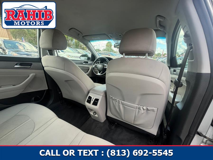 2019 Hyundai Sonata SEL 2.4L, available for sale in Orlando, Florida | RAHIB INC. Orlando, Florida 2019 Hyundai Sonata SEL 2.4L, available for sale in Orlando, Florida | RAHIB INC. Orlando, Florida