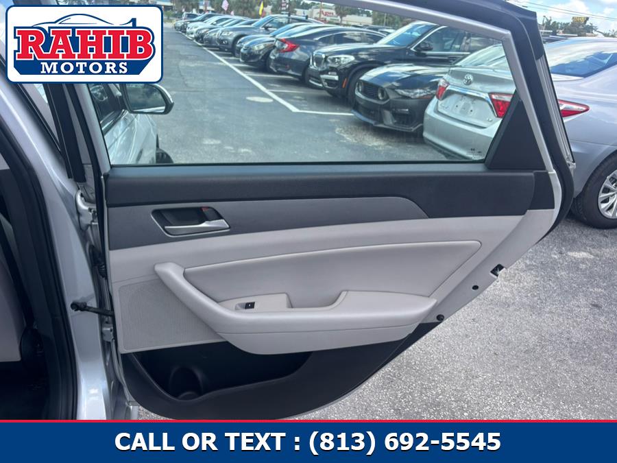2019 Hyundai Sonata SEL 2.4L, available for sale in Orlando, Florida | RAHIB INC. Orlando, Florida 2019 Hyundai Sonata SEL 2.4L, available for sale in Orlando, Florida | RAHIB INC. Orlando, Florida