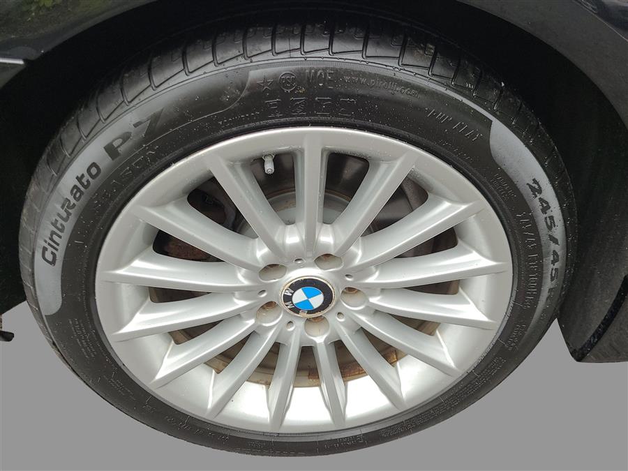 2012 BMW 5 Series 4dr Sdn 535i xDrive AWD, available for sale in Canton, Connecticut | Lava Motors. Canton, Connecticut 2012 BMW 5 Series 4dr Sdn 535i xDrive AWD, available for sale in Canton, Connecticut | Lava Motors. Canton, Connecticut