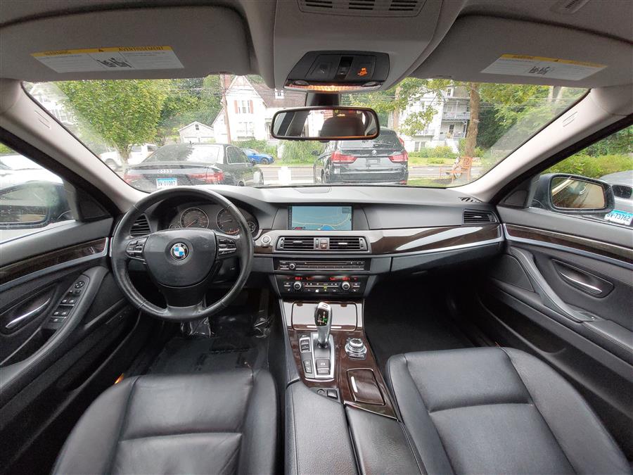 2012 BMW 5 Series 4dr Sdn 535i xDrive AWD, available for sale in Canton, Connecticut | Lava Motors. Canton, Connecticut 2012 BMW 5 Series 4dr Sdn 535i xDrive AWD, available for sale in Canton, Connecticut | Lava Motors. Canton, Connecticut