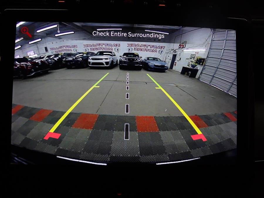 2022 Jeep Grand Cherokee OVERLAND, available for sale in Paterson, New Jersey | Fast Track Motors. Paterson, New Jersey 2022 Jeep Grand Cherokee OVERLAND, available for sale in Paterson, New Jersey | Fast Track Motors. Paterson, New Jersey