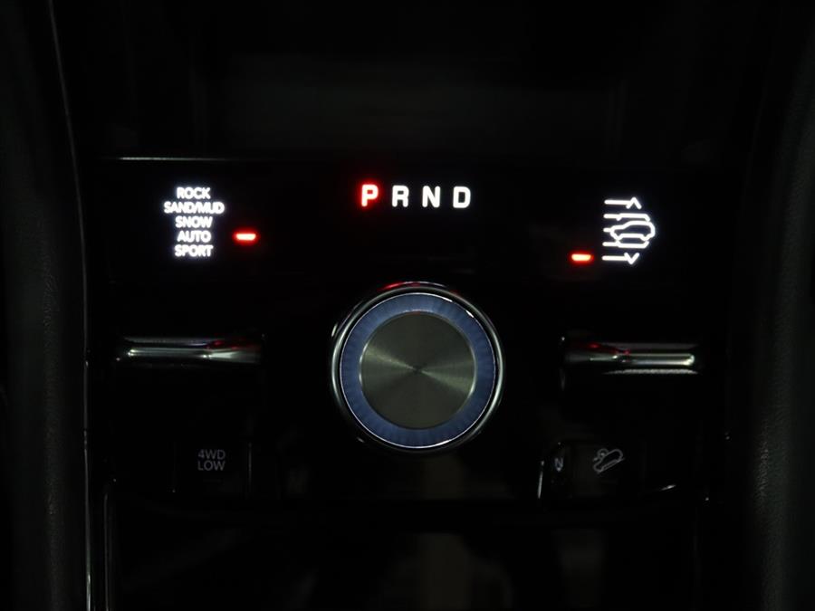 2022 Jeep Grand Cherokee OVERLAND, available for sale in Paterson, New Jersey | Fast Track Motors. Paterson, New Jersey 2022 Jeep Grand Cherokee OVERLAND, available for sale in Paterson, New Jersey | Fast Track Motors. Paterson, New Jersey