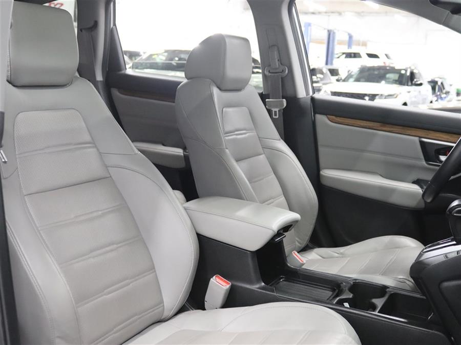 2020 Honda Cr-v EXL, available for sale in Paterson, New Jersey | Fast Track Motors. Paterson, New Jersey 2020 Honda Cr-v EXL, available for sale in Paterson, New Jersey | Fast Track Motors. Paterson, New Jersey