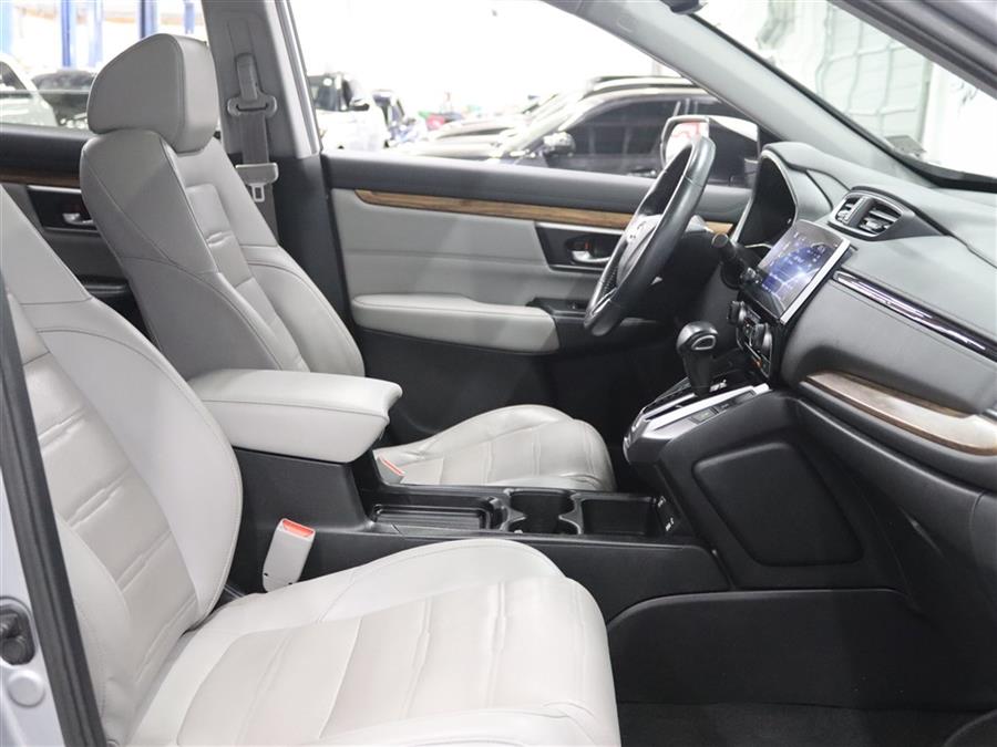 2020 Honda Cr-v EXL, available for sale in Paterson, New Jersey | Fast Track Motors. Paterson, New Jersey 2020 Honda Cr-v EXL, available for sale in Paterson, New Jersey | Fast Track Motors. Paterson, New Jersey