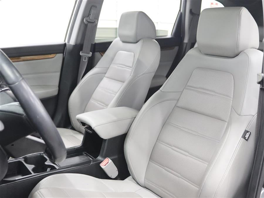2020 Honda Cr-v EXL, available for sale in Paterson, New Jersey | Fast Track Motors. Paterson, New Jersey 2020 Honda Cr-v EXL, available for sale in Paterson, New Jersey | Fast Track Motors. Paterson, New Jersey