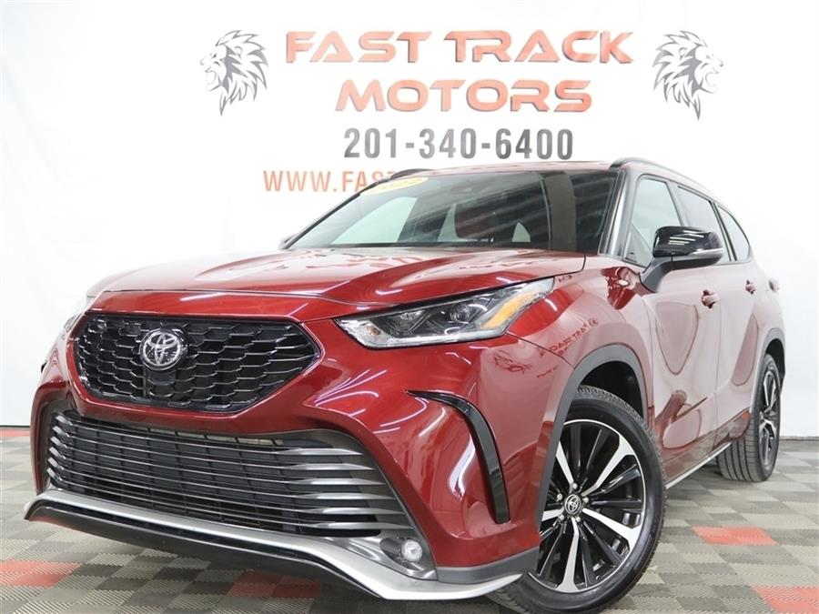Used 2022 Toyota Highlander in Paterson, New Jersey | Fast Track Motors. Paterson, New Jersey