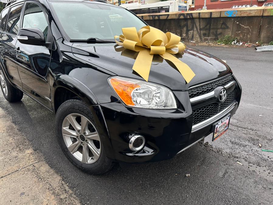 2010 Toyota RAV4 Limited photo 4