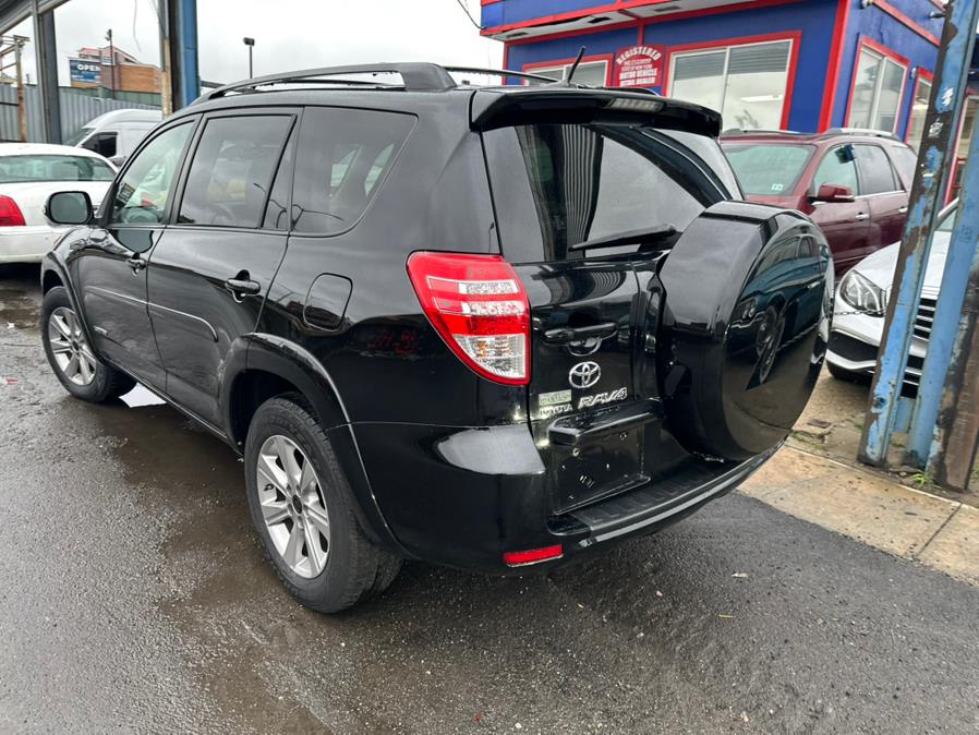2010 Toyota RAV4 Limited photo 18