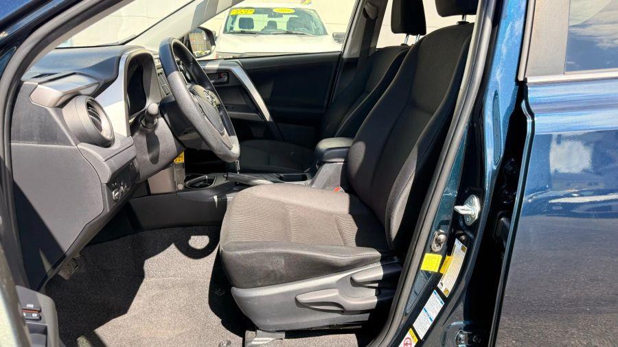 2018 Toyota Rav4 LE Sport Utility 4D, available for sale in Linden, New Jersey | Route 27 Auto Mall. Linden, New Jersey 2018 Toyota Rav4 LE Sport Utility 4D, available for sale in Linden, New Jersey | Route 27 Auto Mall. Linden, New Jersey