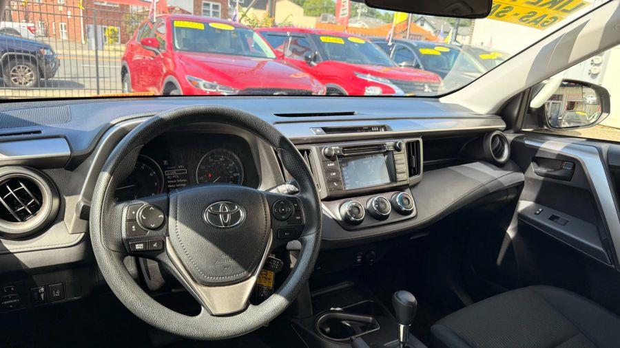 2018 Toyota Rav4 LE Sport Utility 4D, available for sale in Linden, New Jersey | Route 27 Auto Mall. Linden, New Jersey 2018 Toyota Rav4 LE Sport Utility 4D, available for sale in Linden, New Jersey | Route 27 Auto Mall. Linden, New Jersey