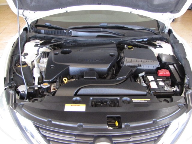 2016 Nissan Altima 4dr Sdn I4 2.5 SV, available for sale in Placentia, California | Auto Network Group Inc. Placentia, California 2016 Nissan Altima 4dr Sdn I4 2.5 SV, available for sale in Placentia, California | Auto Network Group Inc. Placentia, California